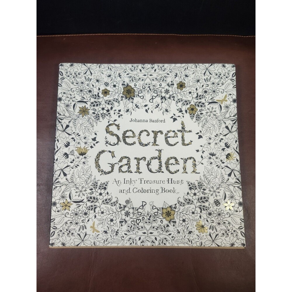 Secret Garden: An Inky Treasure Hunt and Colouring Book by Johanna Basford Book